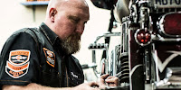 How to Become a Harley Davidson Motorcycle Service Technician