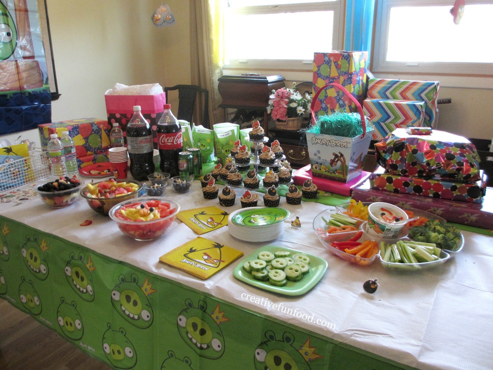 Creative Food Angry Birds Birthday Party Ideas 