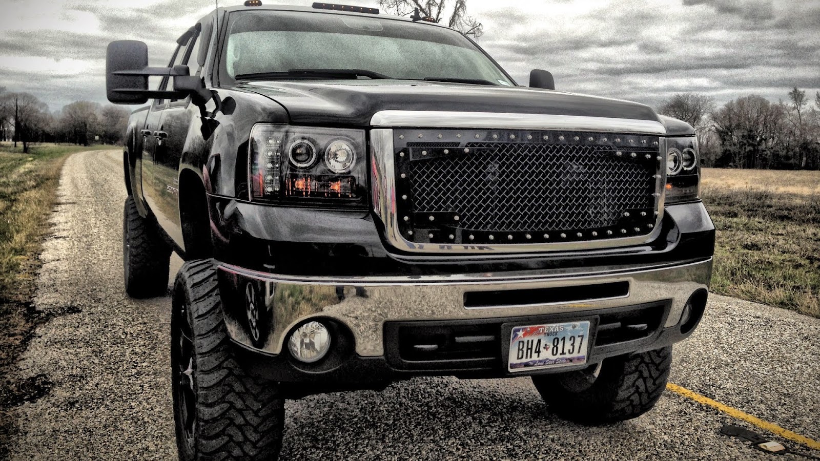 gmc lifted duramax diesel sale