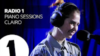 Clairo actúa en las BBC Radio 1 Piano Sessions