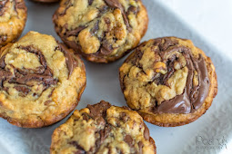 NUTELLA AND BANANA BREAD MUFFINS