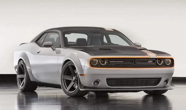 Dodge Challenger GT AWD