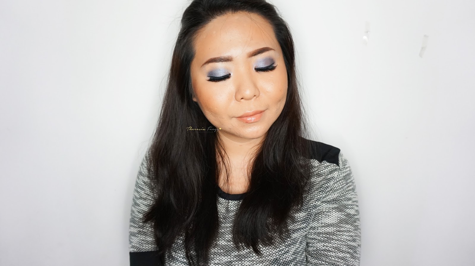 SOFT GREY EYES WITH LA GIRL SMOKEY PALETTE MAKEUP TUTORIAL