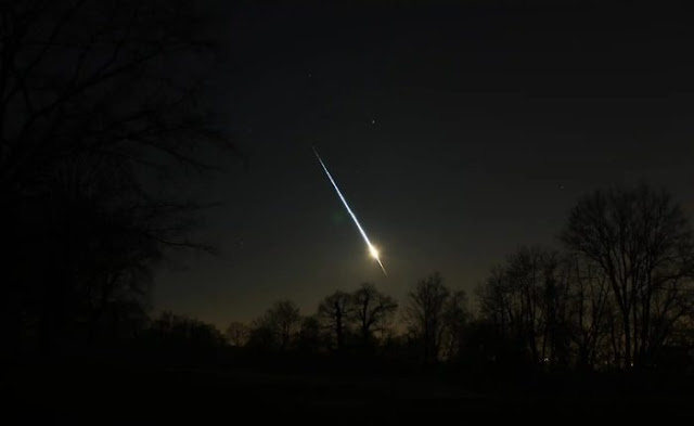 La caída del meteorito 2023 CX1 captado en una fotografía