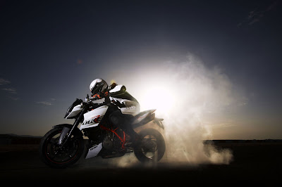 2009 KTM 990 Super Duke R Action