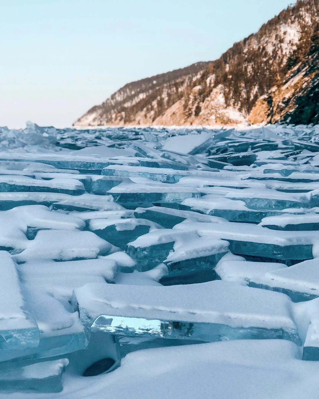 Lake Baikal HD Wallpaper for Mobile