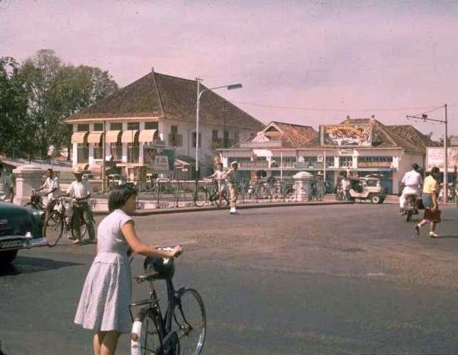 Kenangan Indah Indonesia di Tahun 90an Juru Kunci