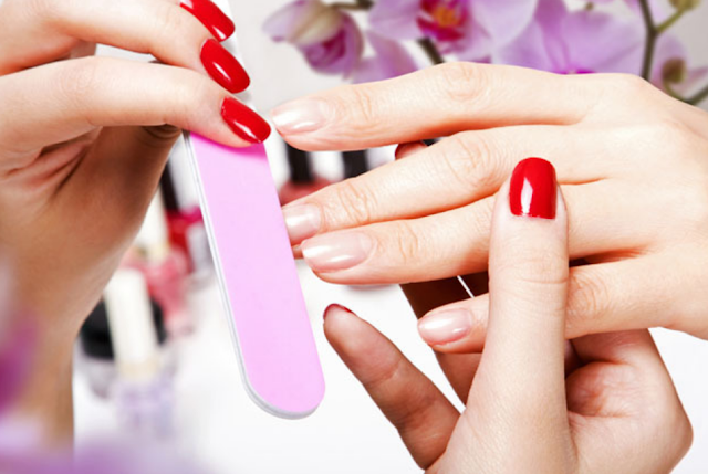 Manicure-Course-Techniques-treatments-and-styles