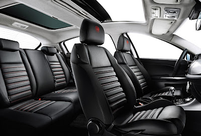 2011 Alfa Romeo Giulietta Seats Image