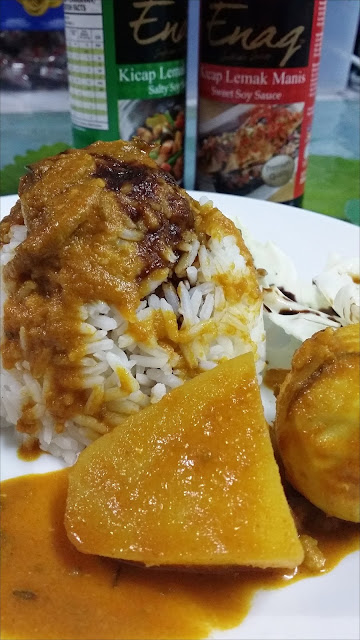 Sajian Dapur Bonda: Kari Telur Ala-ala Nasi Kandaq