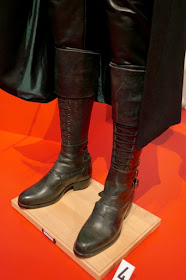 Fantastic Beasts 2 Grindelwald costume boots