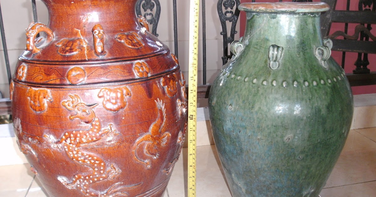 Puri Ayu Guci Keramik  Cina Motif  Naga dan Guci Warna  Hijau