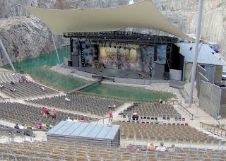  FOTO de ANFITEATRO DALHALLA ¡Espectacular escenario natural! 