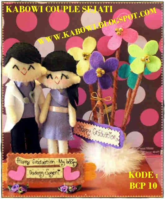 KADO WISUDA HADIAH ANIMASI UNIK BONEKA COUPLE JUAL FLANEL 