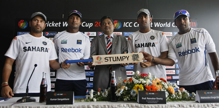 Have look at the pics below for stumpy cricket worlc cup 2011 mascot.