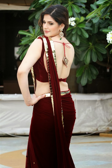 Zarine Khan hot photos Geetanjali jewellery event