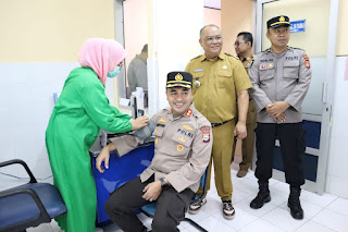 Dalam Rangka HUT Humas ke-71, Polres Bulukumba Gelar Bakti Sosial dan Donor Darah 