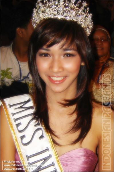 Foto Kamidia Radisti Miss Indonesia 2007