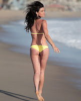 Courtney Robertson In Yellow Bikini At Malibu9