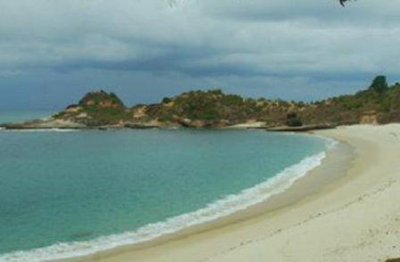 Pantai Pasi Saka aceh jaya