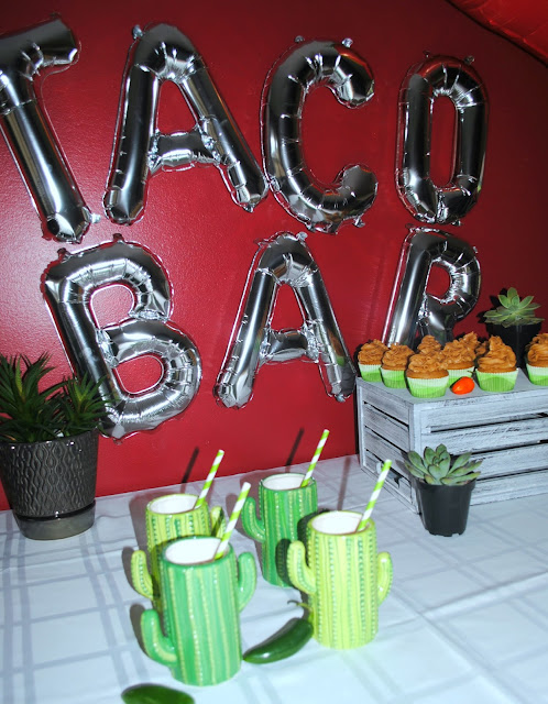 Taco - Bar- Churro - cupcakes - Party - inspiration 