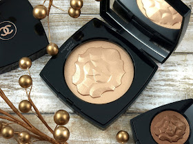 Chanel | Holiday 2018 Le Lion de Chanel Illuminating Powder: Review and Swatches