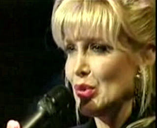 Gennifer Flowers singing