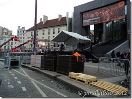Bastille, 17h30.
