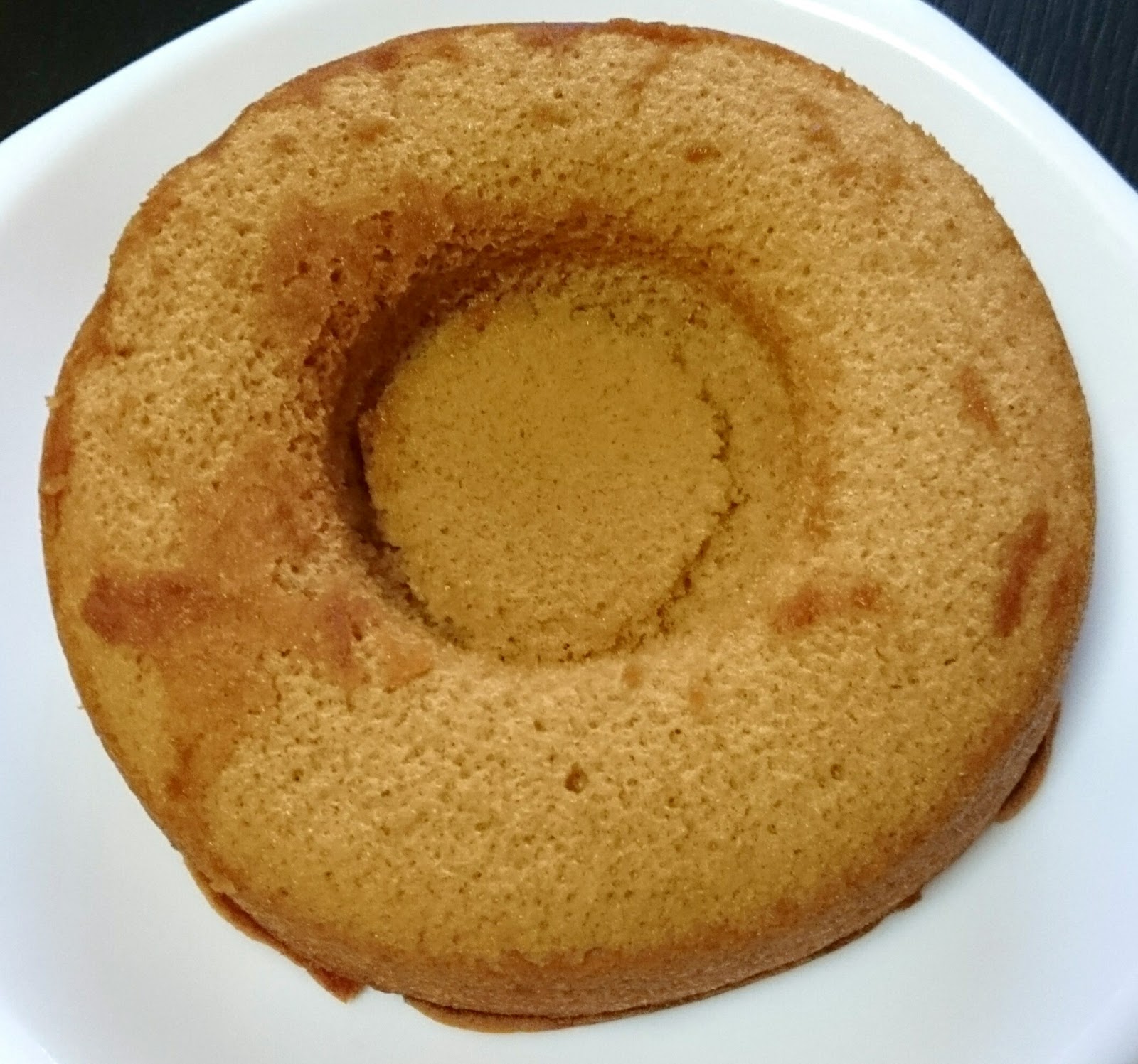 ヤマザキ やわらか卵のシフォンケーキ やわらか黒糖シフォンケーキ