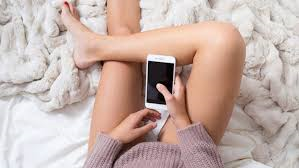 Real Reasons Why Woman Text Naked Photos (nudes) Of Themselves
