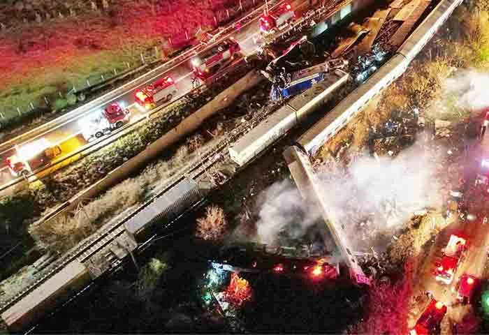 News, World, Accident, Train, Death, Injured, In Greece, 29 dead, 85 injured after trains collide head-on in fiery clash.