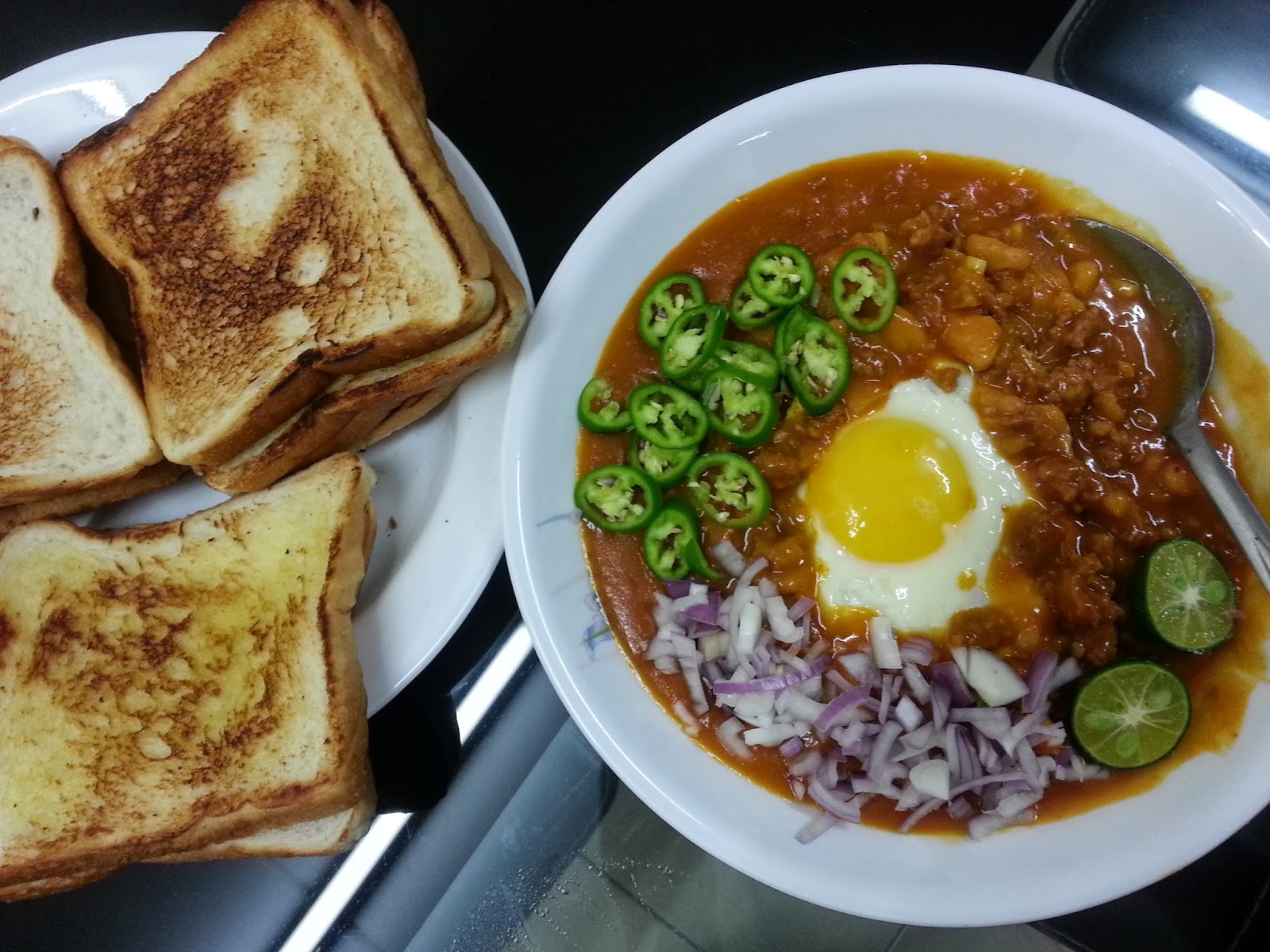 ~~sambil berdendang, biduk hilir~~: Kacang PoolOrang 