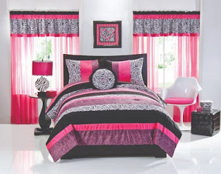 habitación negro fucsia