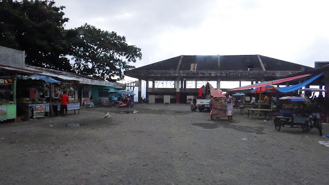 the wet market by the beach in Malitbog Southern Leyte