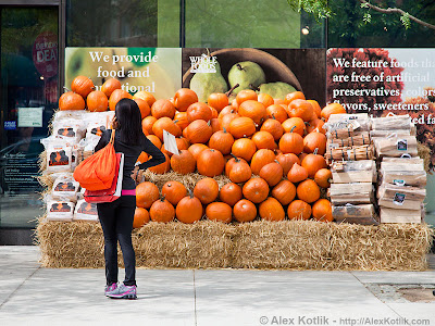 street-life photography, street-life photographer, travel photography, portrait travel photography, travel photographer, magazine published travel photographer,  portrait photographer, headshot photographer, New York City, Manhattan