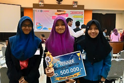 JUARA 3 TINGKAT JATIM NEWS READING COMPETITION DI UNIVERSITAS MUHAMMADIYAH SURABAYA, 28 APRIL 2016