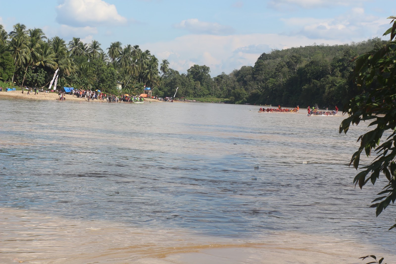 Pacu jalur ajang uji coba gunung toar 2015  pramudiah