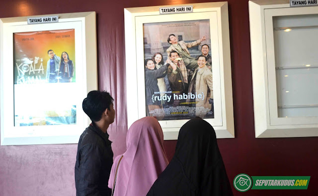 Pemutaran Film Rudy Habibie di Cineplex Kudus