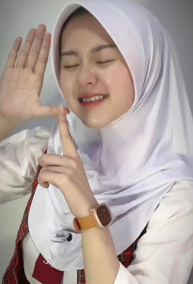 Hijab Bergo yang bikin Wajah kamu jadi tirus