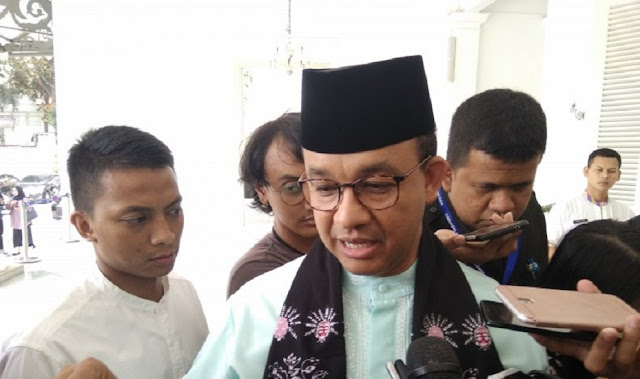  Anies Baswedan: Don't Come Down To The Street, Look On Television Only