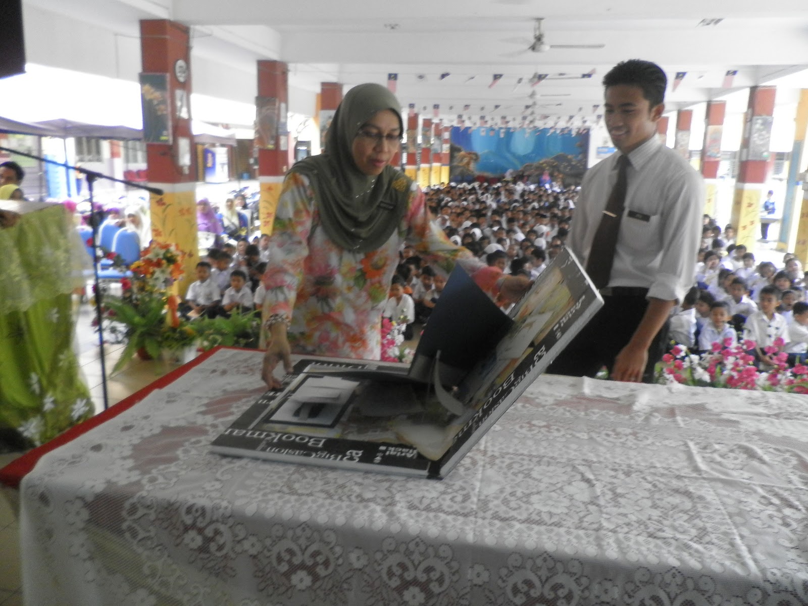 PUSAT SUMBER SEKOLAH: MAJLIS PELANCARAN PROGRAM NILAM SESI 