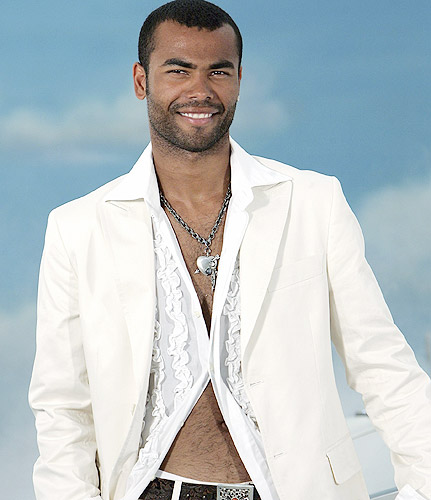  Ashley Cole 