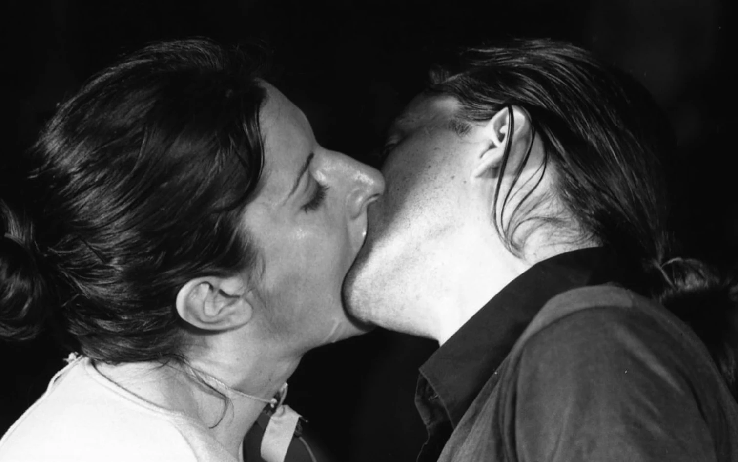 Marina Abramović e Ulay Breathing In / Breathing Out, 1977 Su L’ArteCheMiPiace a cura di Giuseppina Irene Groccia