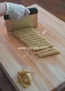 طريقة عمل القراقيش المقرمشة الهشة بالصور خطوة بخطوة