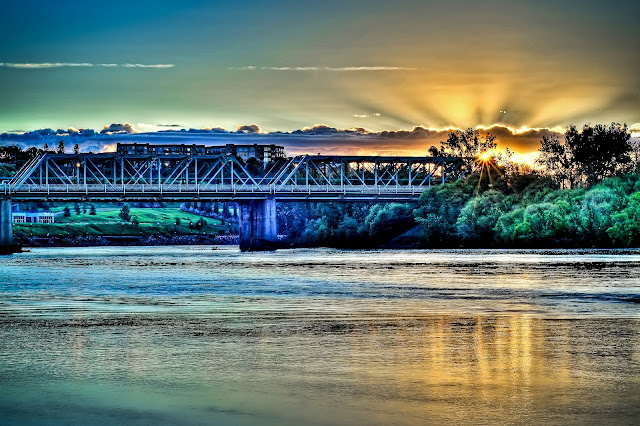 Edmonton Alberta Canada Sunrise North Saskatchewan River Bridge