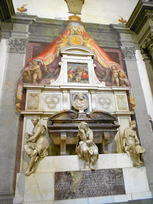 Sepulcro de Miguel Angel Santa Croce Florencia