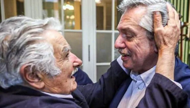 "Pepe" Mujica: "Fernández es el hombre más adecuado para este momento dramático"