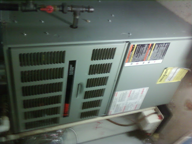 Air conditioner repair company  Aaac Service heating and ai