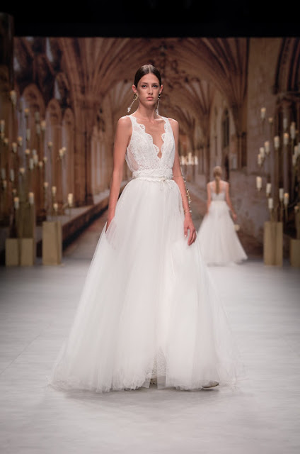 "Valmont Barcelona Bridal Fashion Week"