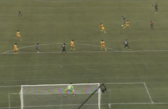 Seattle Sounders player Djimi Traoré shoots from long range to score against Tigres